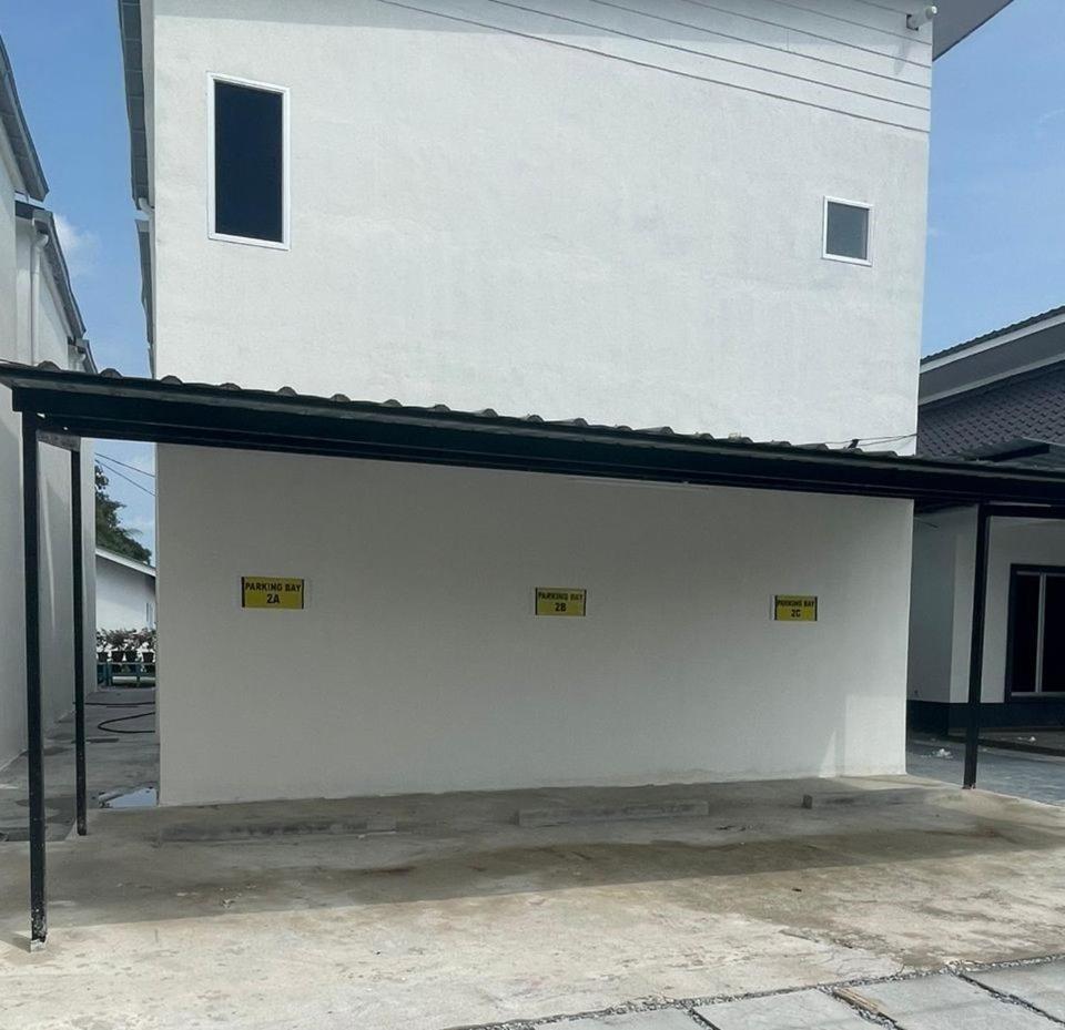 Inderapura Villa Free Parking Shah Alam Exterior photo